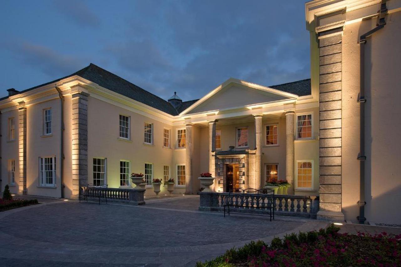 Castlemartyr Resort Hotel ภายนอก รูปภาพ The River Lee Hotel