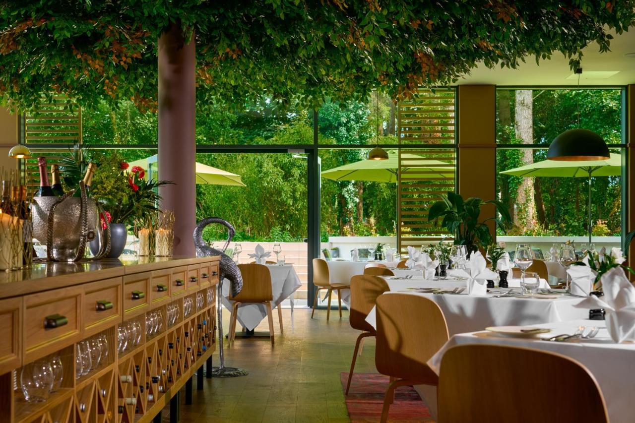 Castlemartyr Resort Hotel ภายนอก รูปภาพ Restaurant "Le Pergolato"