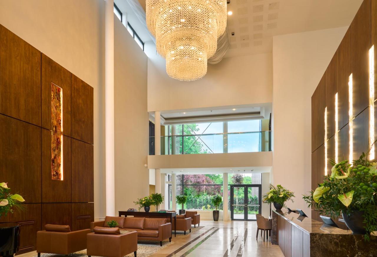 Castlemartyr Resort Hotel ภายนอก รูปภาพ The lobby of the hotel
