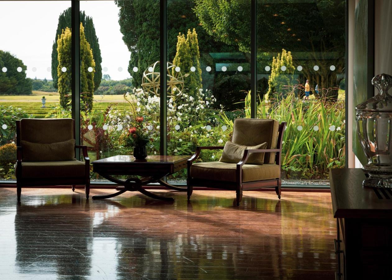 Castlemartyr Resort Hotel ภายนอก รูปภาพ The interior of the hotel