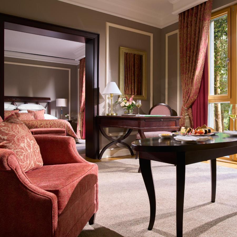 Castlemartyr Resort Hotel ภายนอก รูปภาพ