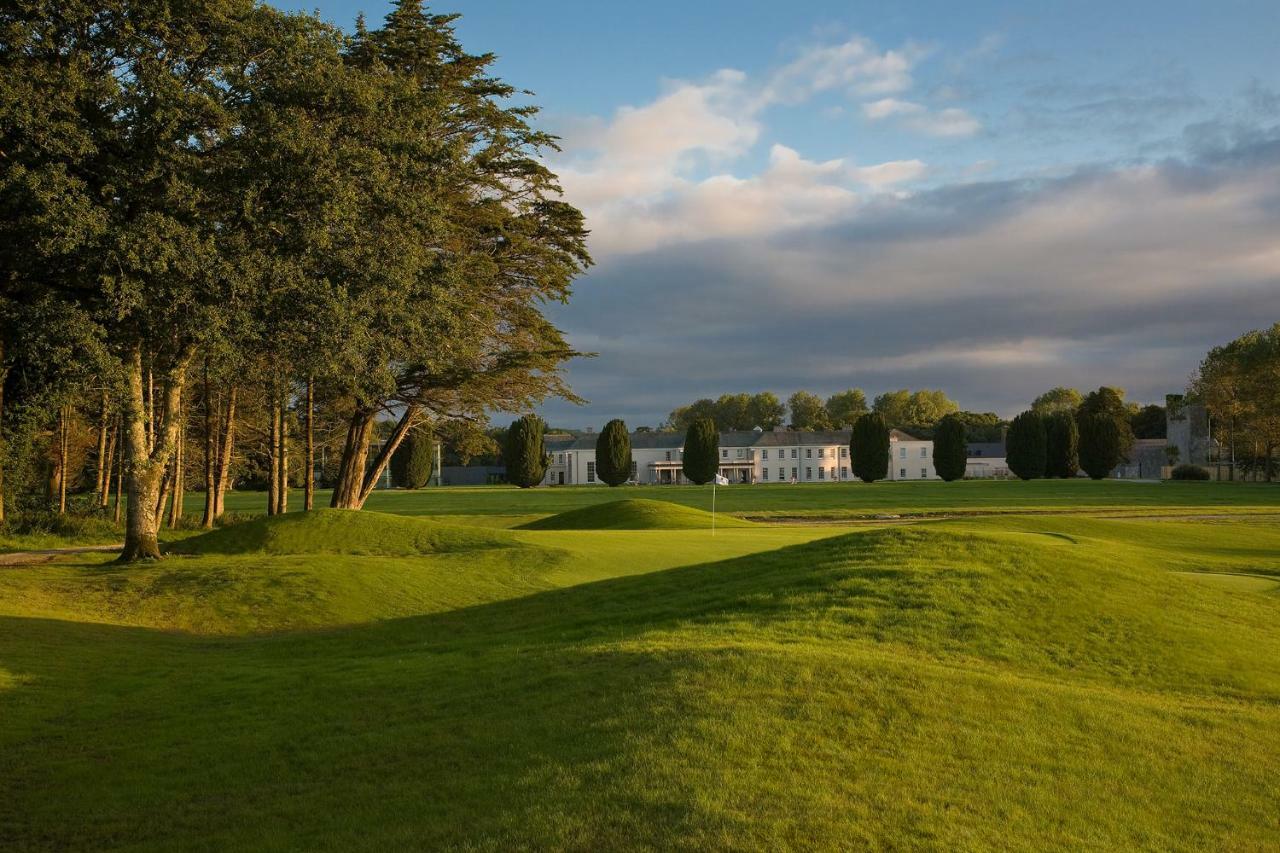 Castlemartyr Resort Hotel ภายนอก รูปภาพ The 18th green